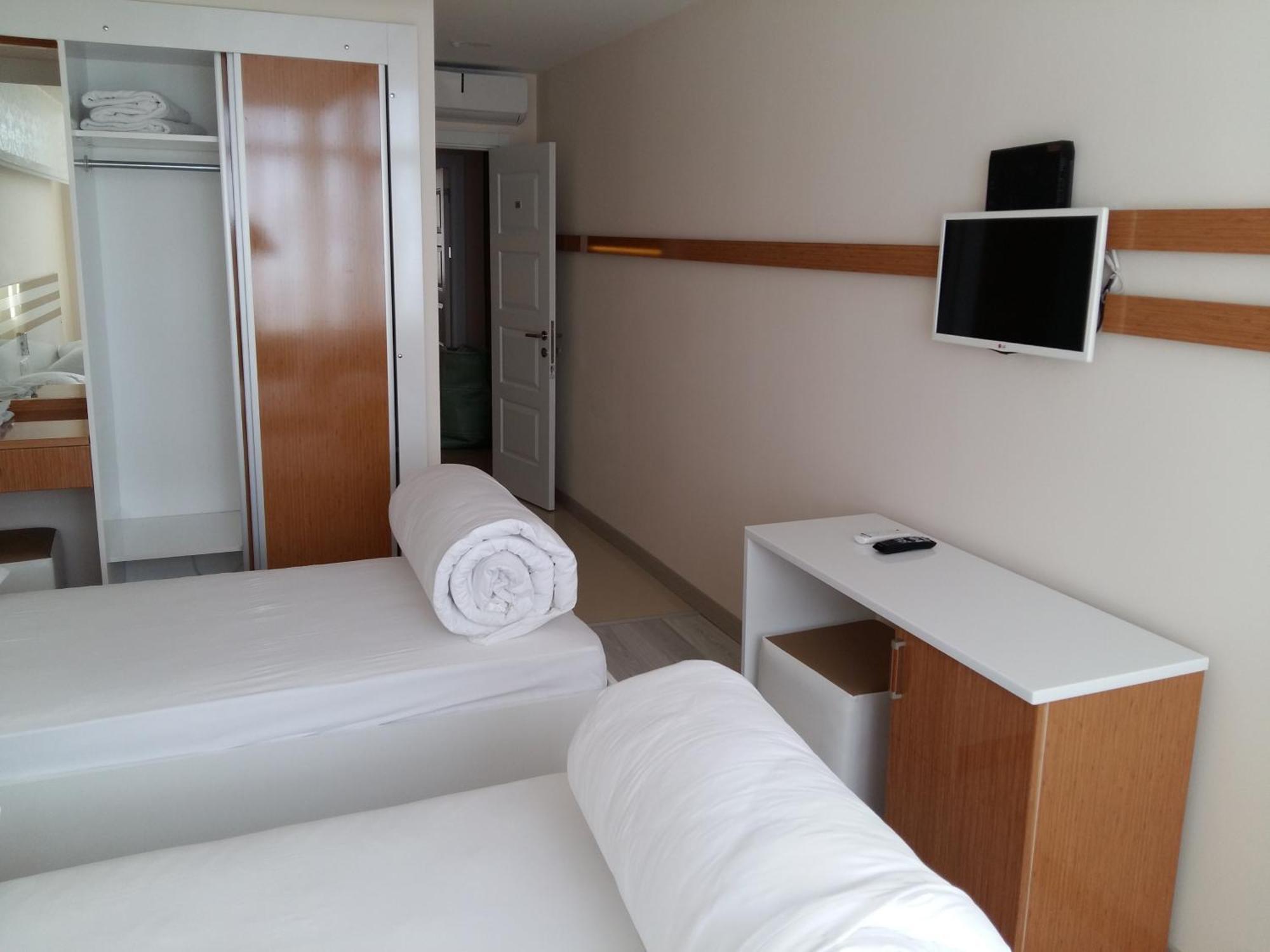 Cihan Hotel Hopa Habitación foto